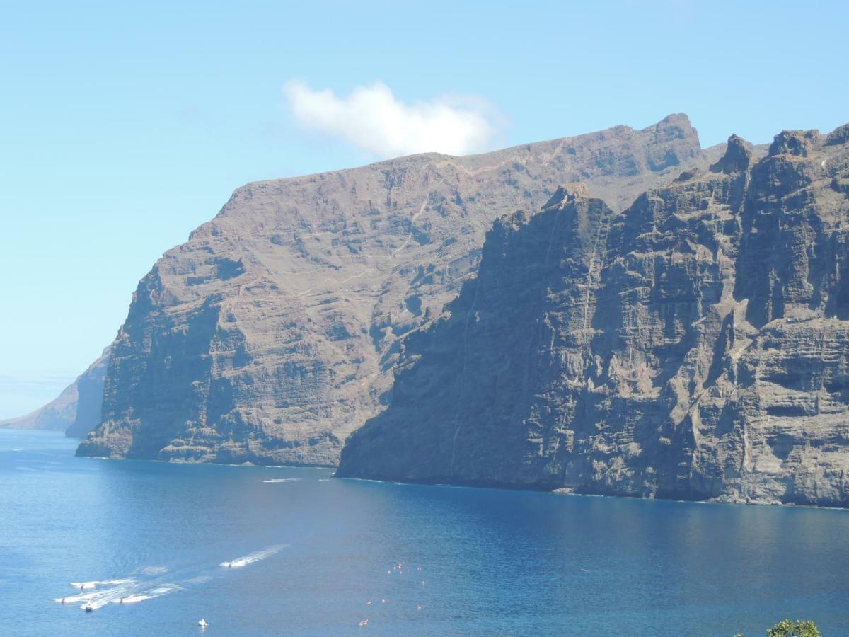 Magical Apt. With Sea View & Cliff Acantilado de los Gigantes Kültér fotó